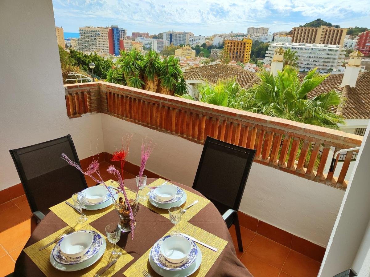 2Bdr Sunny Apartment With Pool And Private Parking In Бенальмадена Экстерьер фото